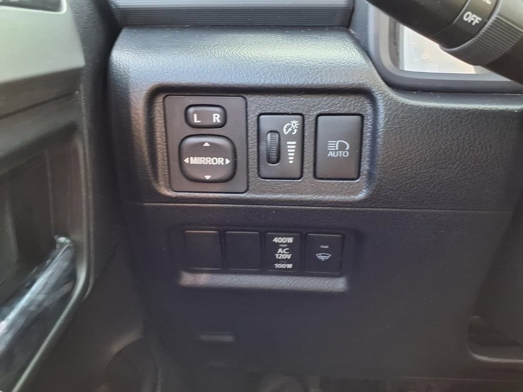 Used 2024 Toyota 4Runner SR5 AWD/4WD image 17