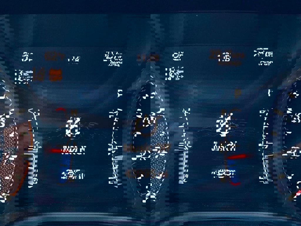 Used 2025 Jeep Compass Limited image 16