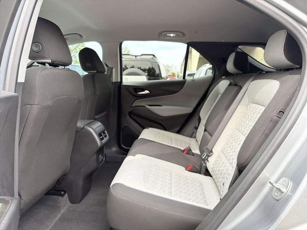 Used 2023 Chevrolet Equinox LS image 13