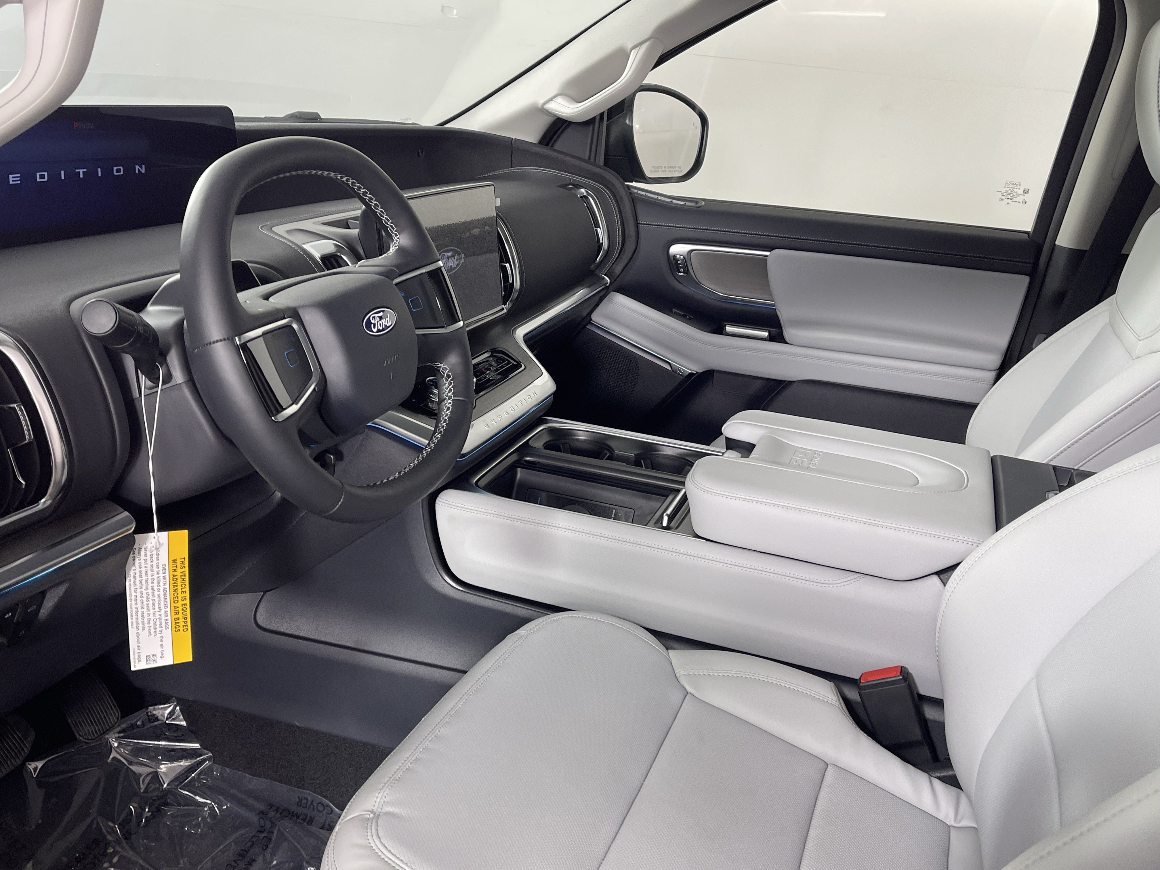 New 2027 Ford Expedition Platinum AWD/4WD image 10