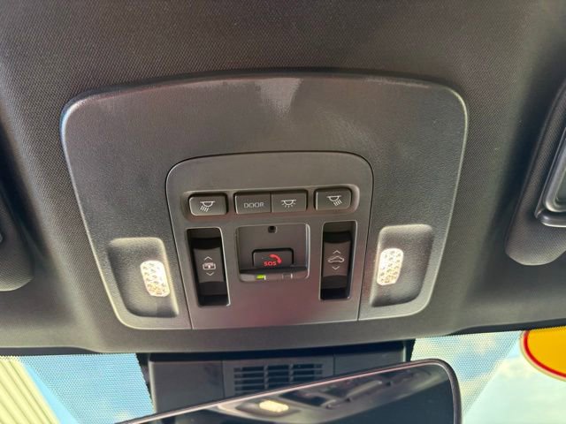 Used 2025 Toyota Camry XSE image 26