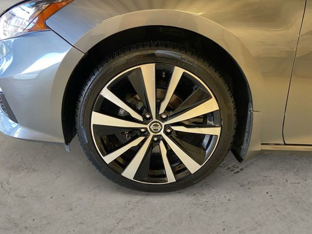 Used 2021 Nissan Altima 2.5 SR image 14