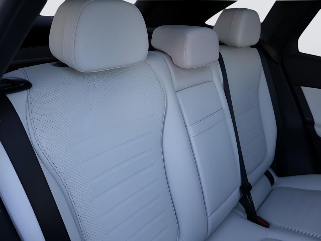 Certified 2025 Mercedes-Benz GLC 300 4MATIC image 14