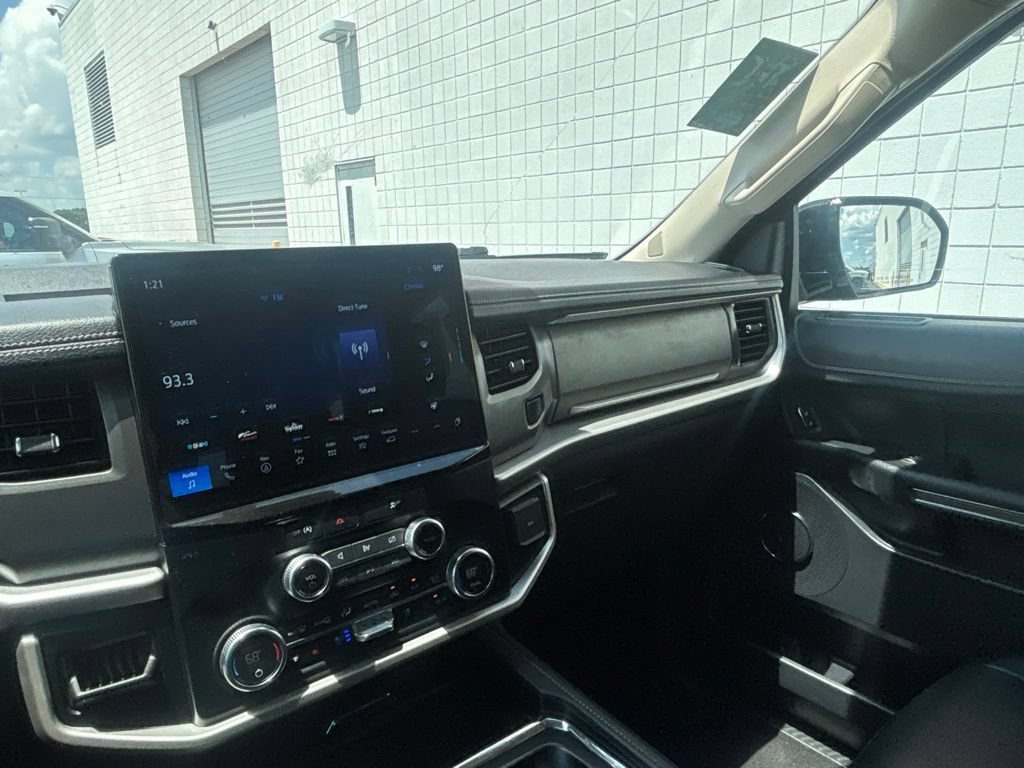 Used 2024 Ford Expedition Max XLT RWD image 17