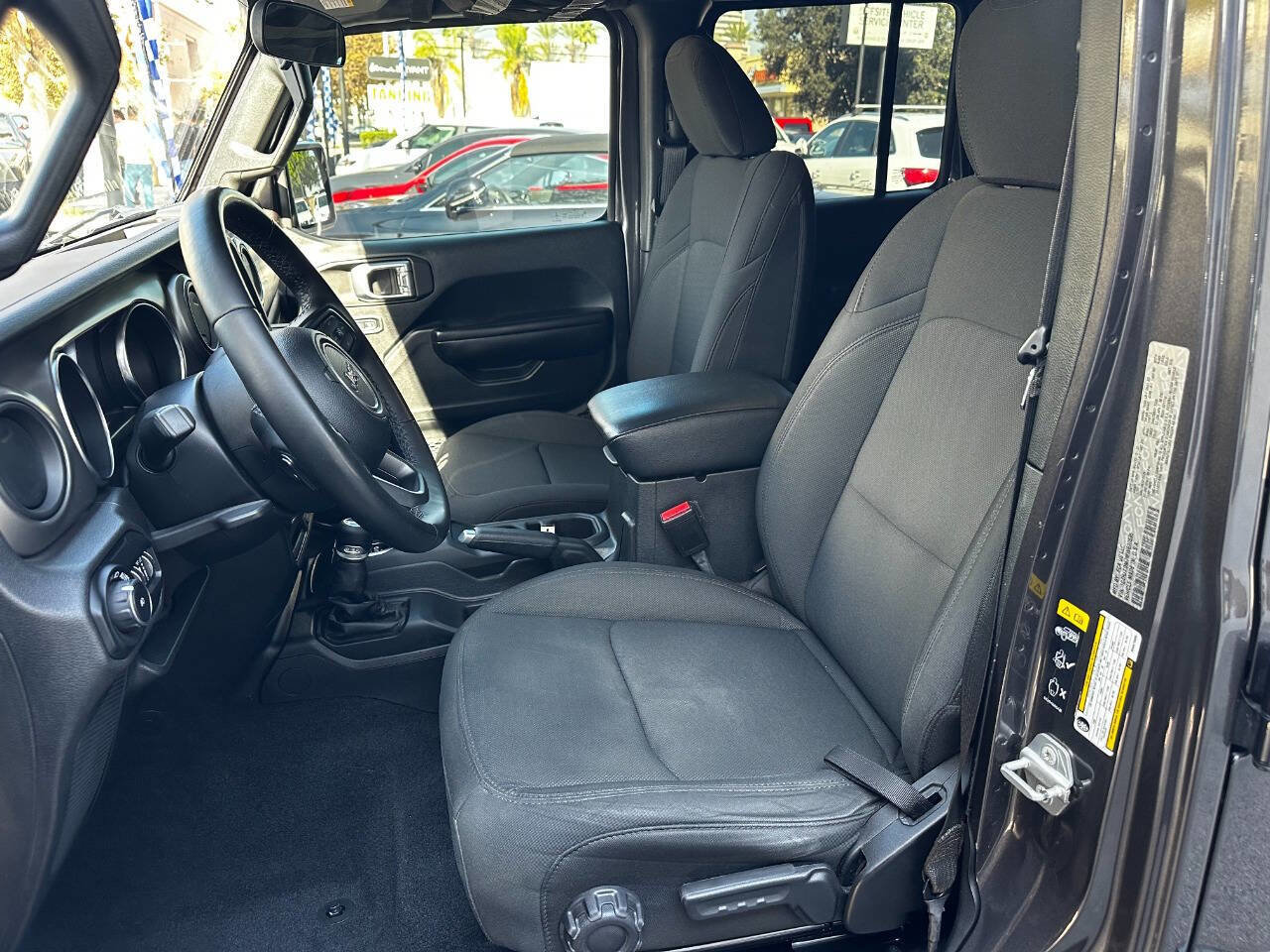 Used 2021 Jeep Wrangler Unlimited Sport image 27