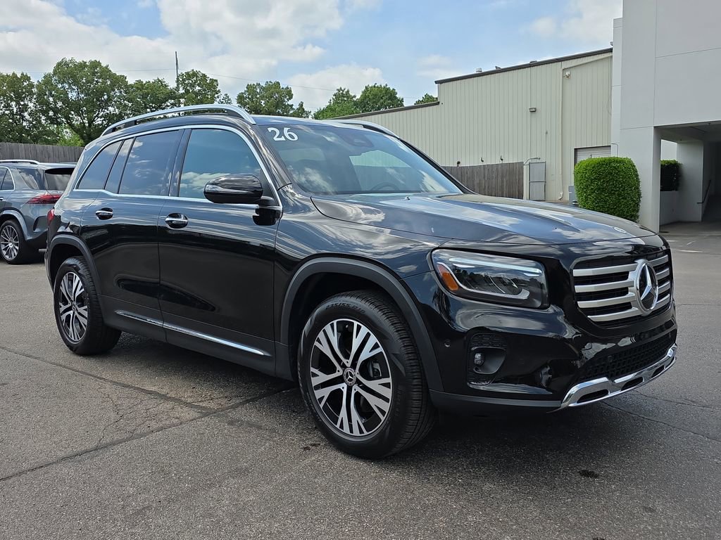 Used 2026 Mercedes-Benz GLB 250 4MATIC image 7
