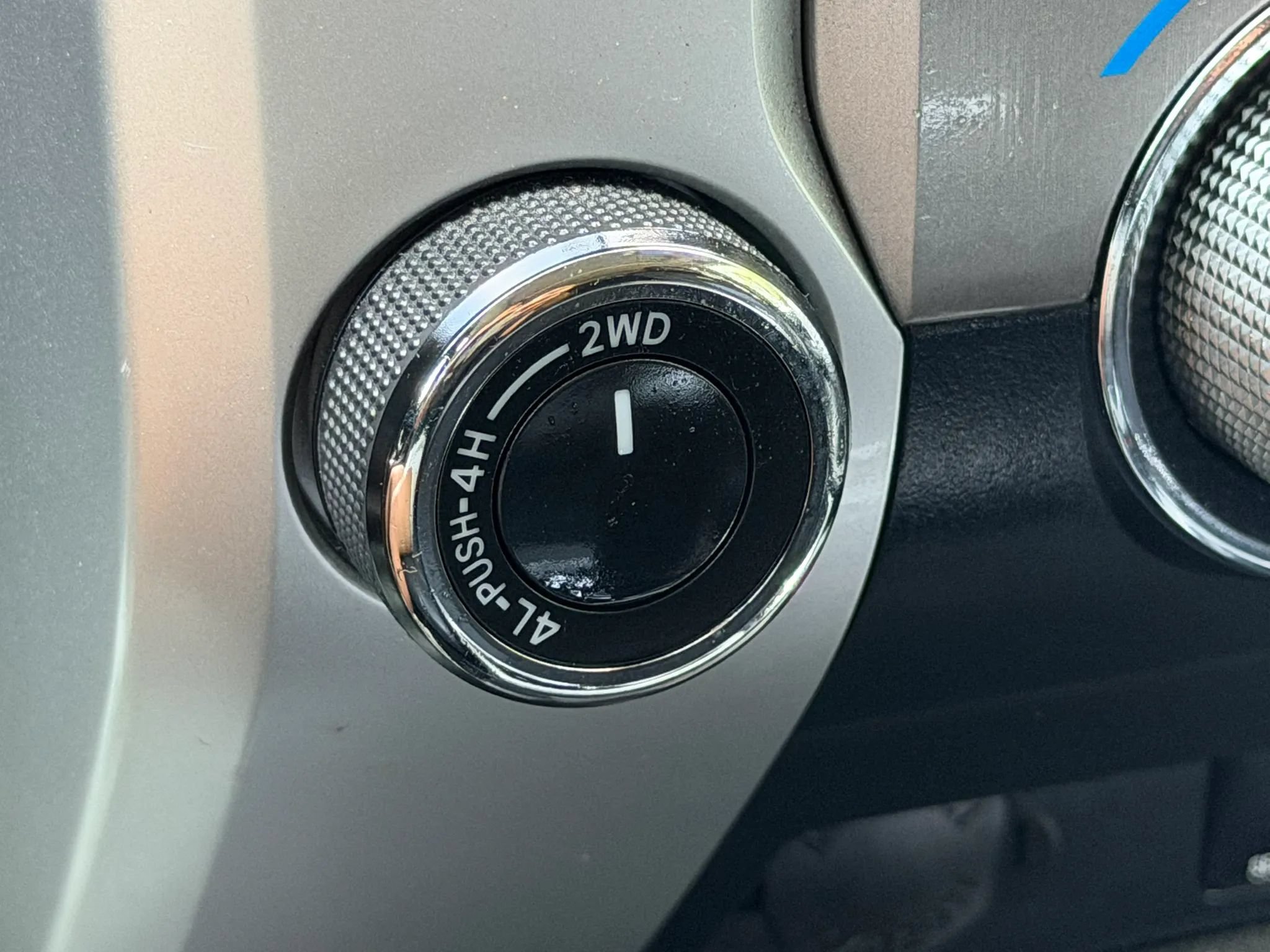 Used 2016 Toyota Tundra Platinum AWD/4WD image 27