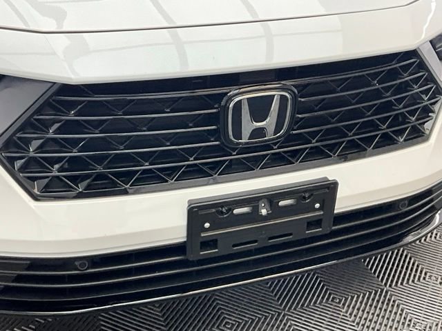 Used 2025 Honda Accord EX-L image 6