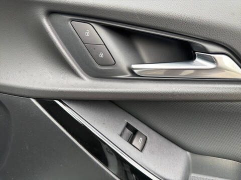 New 2026 Chevrolet Equinox LT w/ Midnight Edition image 45