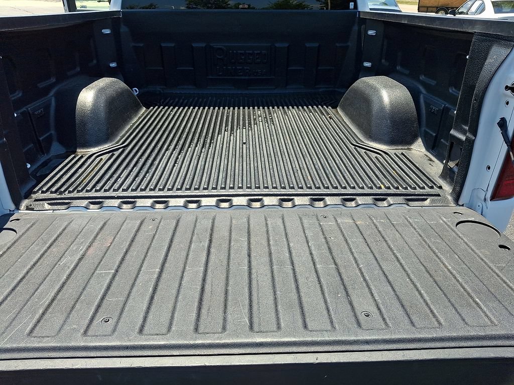 Used 2025 Chevrolet Silverado 1500 LT RWD image 28