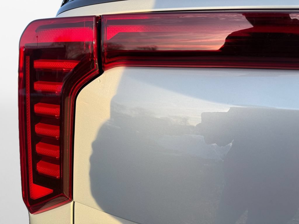 New 2026 Kia Carnival SX Prestige FWD image 21