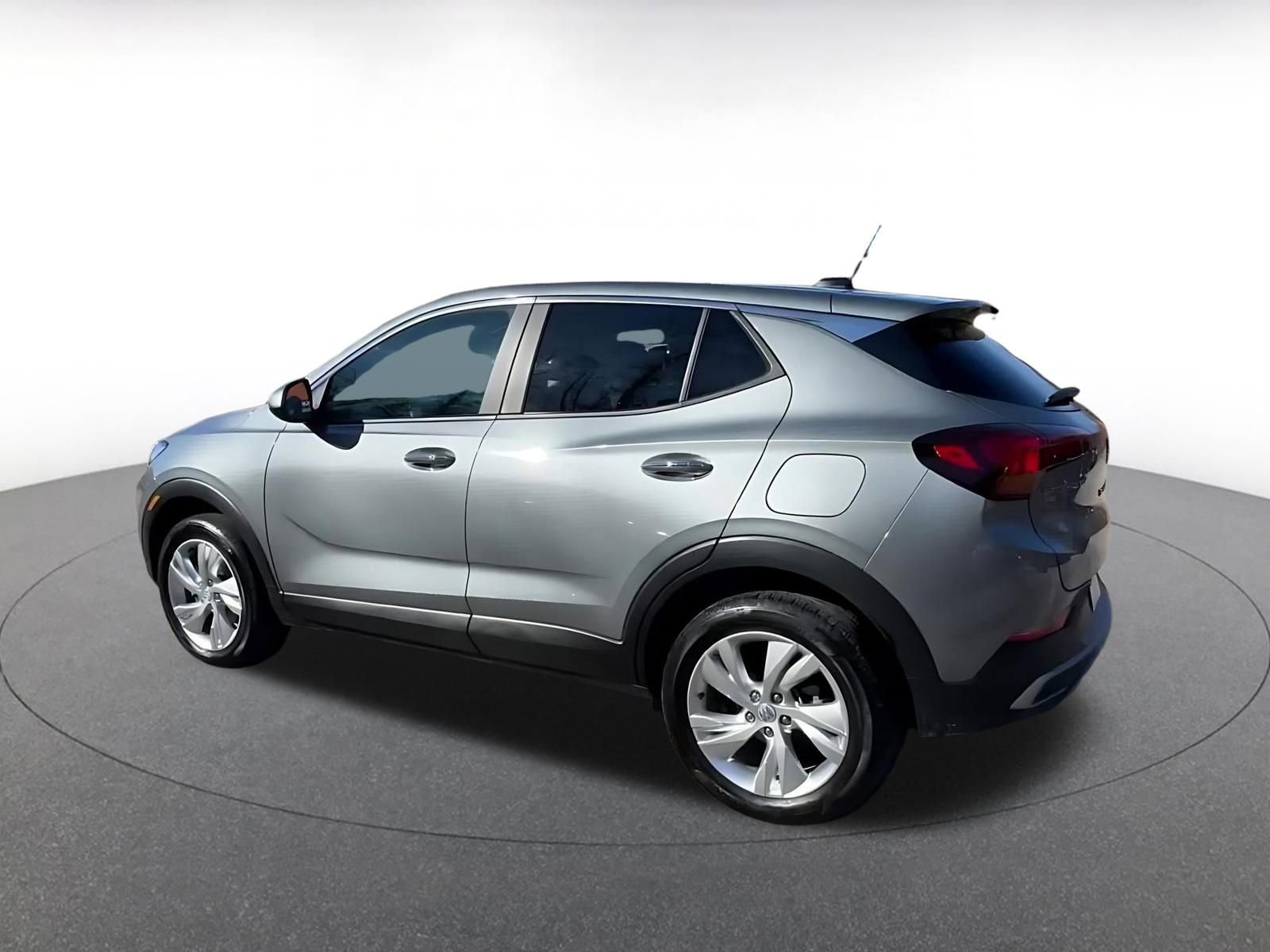 Used 2025 Buick Encore GX Preferred image 10