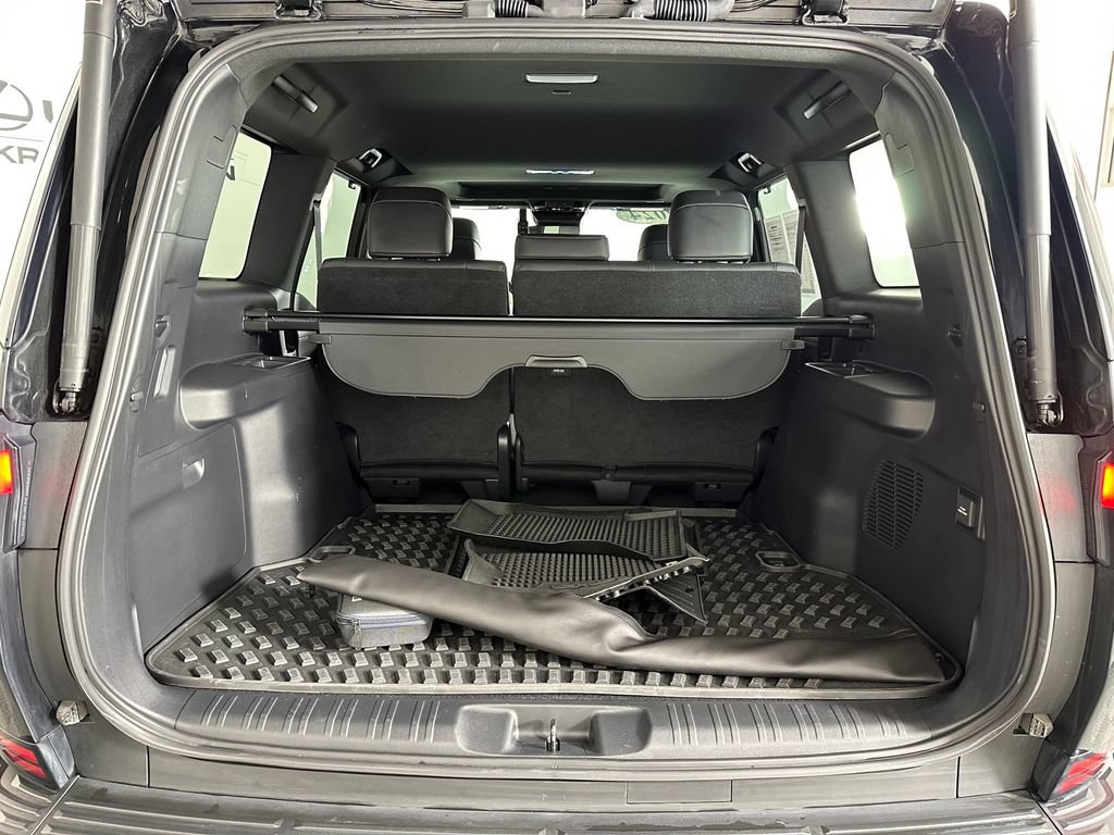 Used 2024 Lexus GX 550 AWD/4WD image 45
