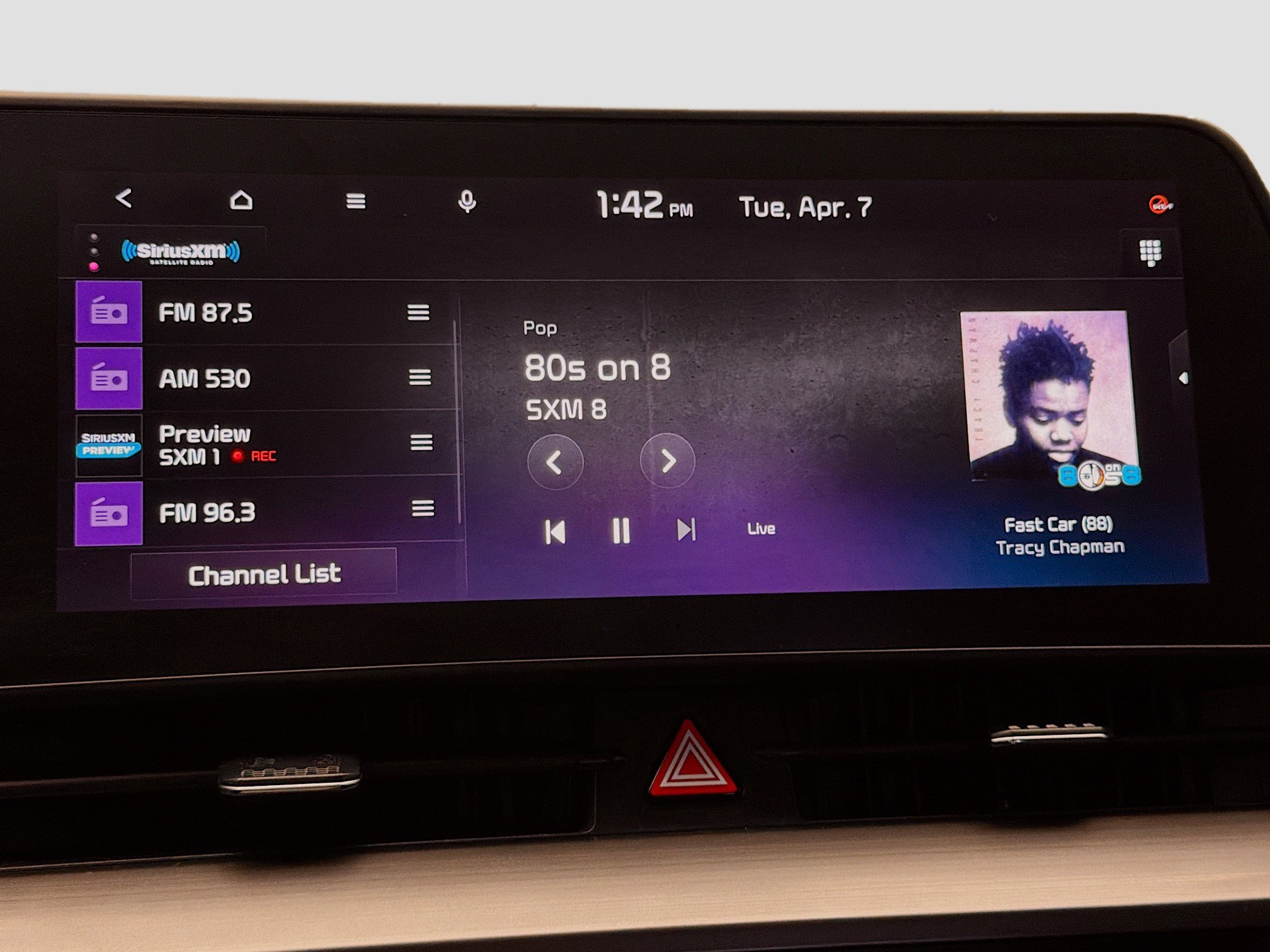 Used 2023 Kia Sportage EX w/ EX Premium Package image 9