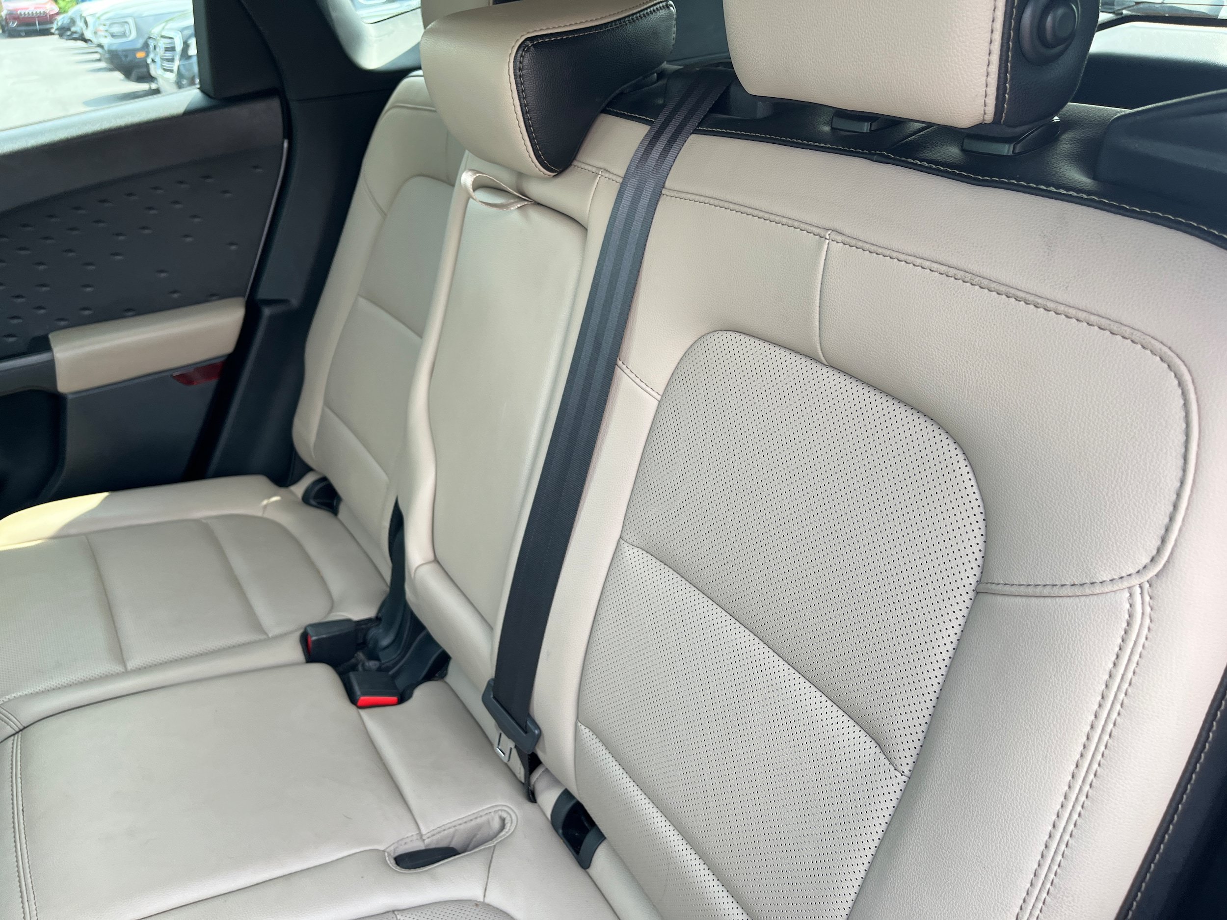 Used 2020 Ford Escape SEL AWD/4WD image 12