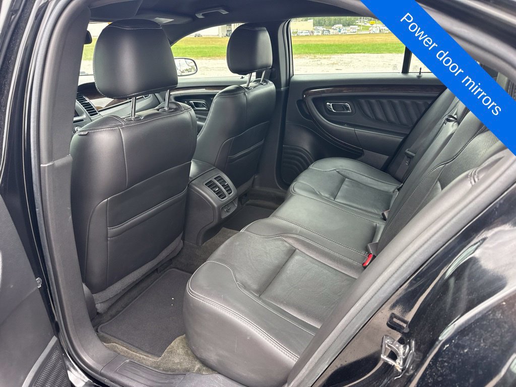 Used 2015 Ford Taurus Limited FWD image 13