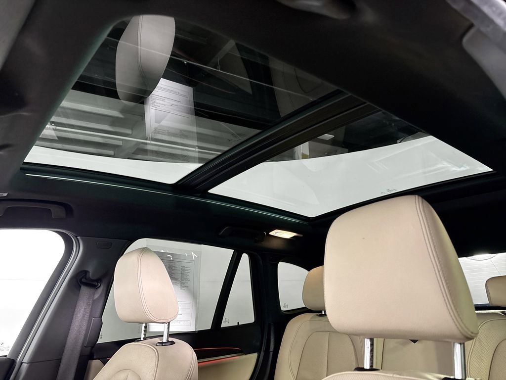 Used 2017 BMW X1 xDrive28i image 19