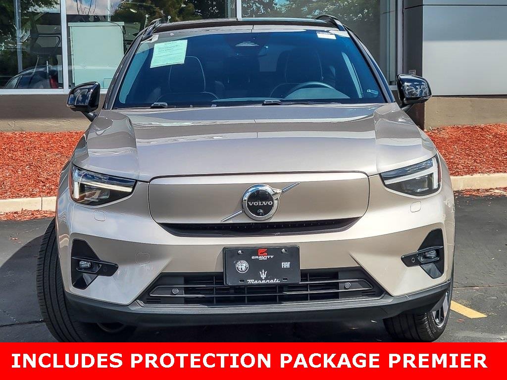 Used 2023 Volvo XC40 Recharge Ultimate w/ Protection Package Premier image 2