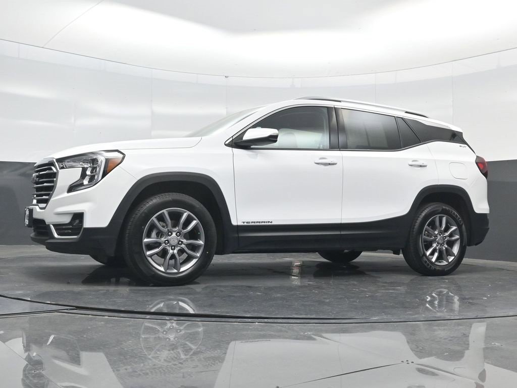 Used 2024 GMC Terrain SLT image 52