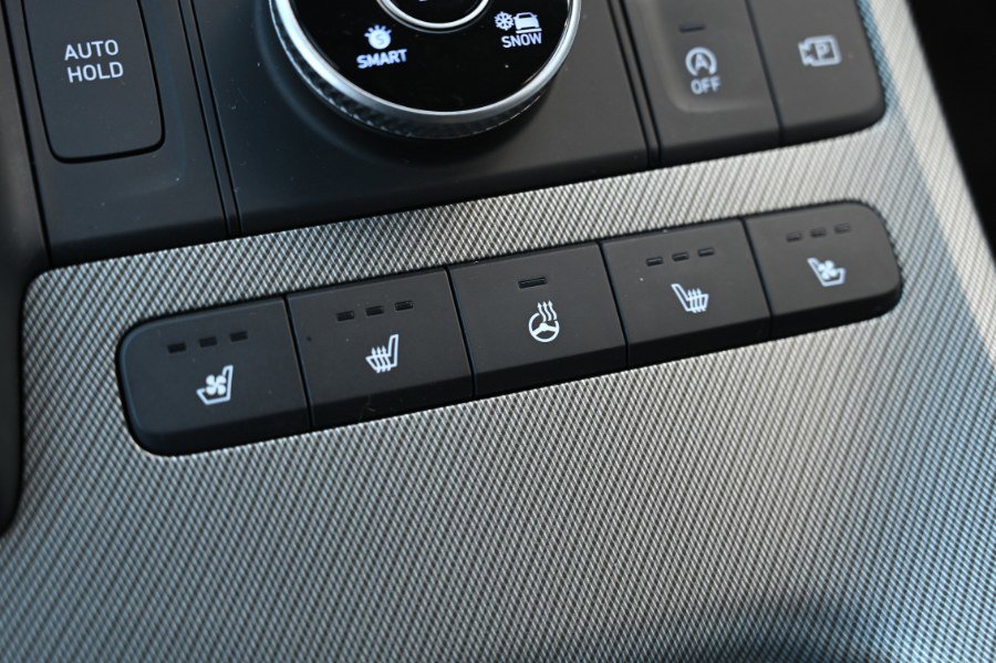 Used 2023 Hyundai Palisade SEL w/ Cargo Package image 32