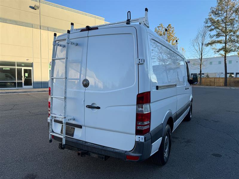 Used 2017 Mercedes-Benz Sprinter 2500 image 28