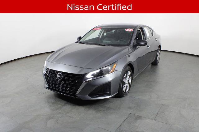Certified 2025 Nissan Altima 2.5 S FWD image 2