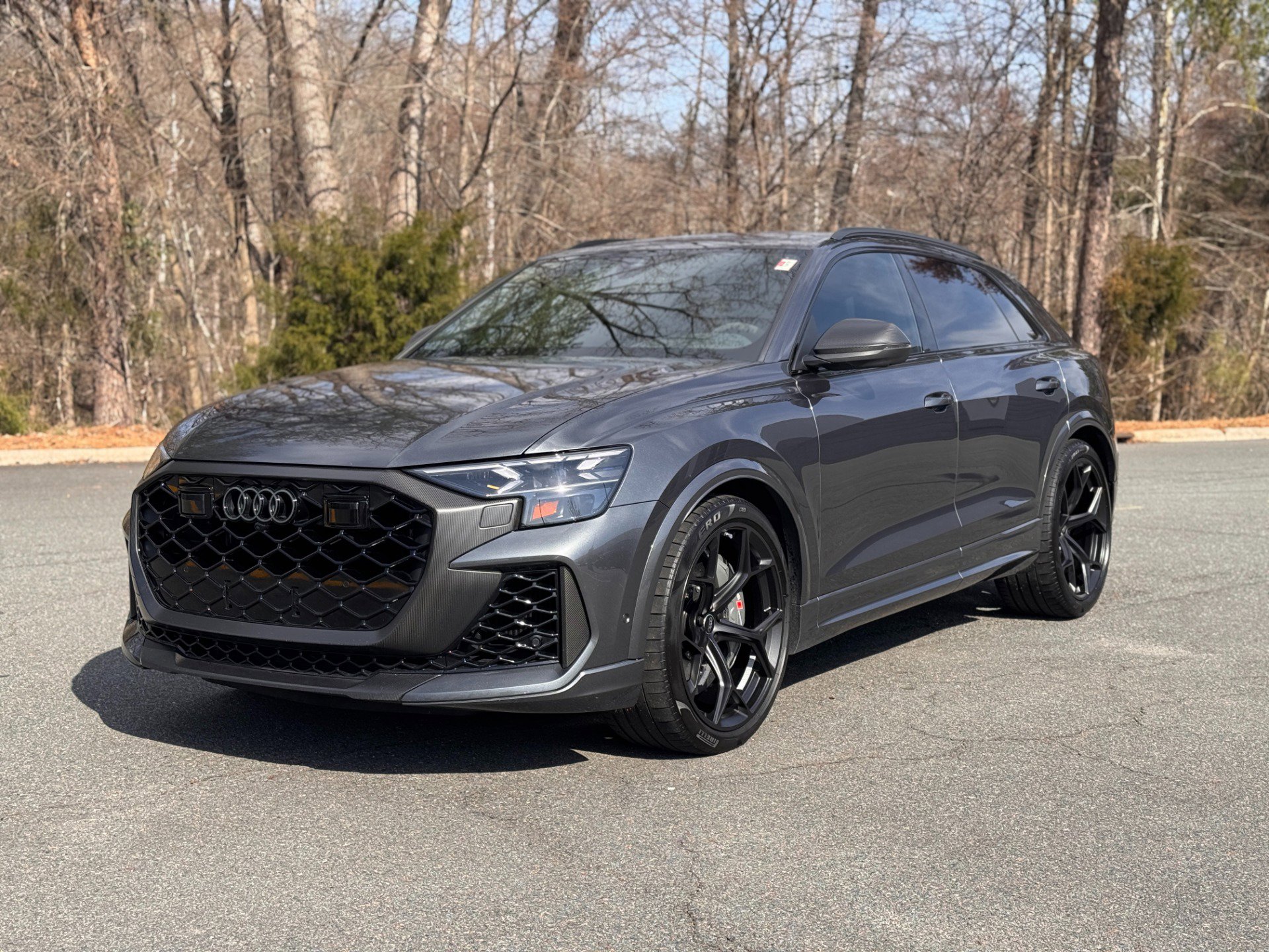 Used 2025 Audi RS Q8 performance image 4