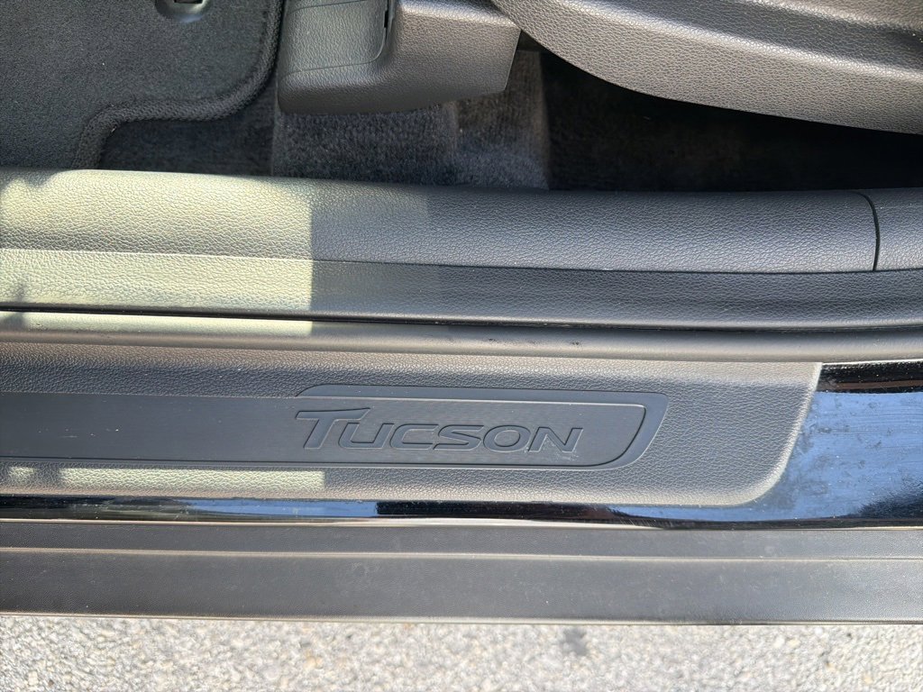 Used 2020 Hyundai Tucson SE image 18