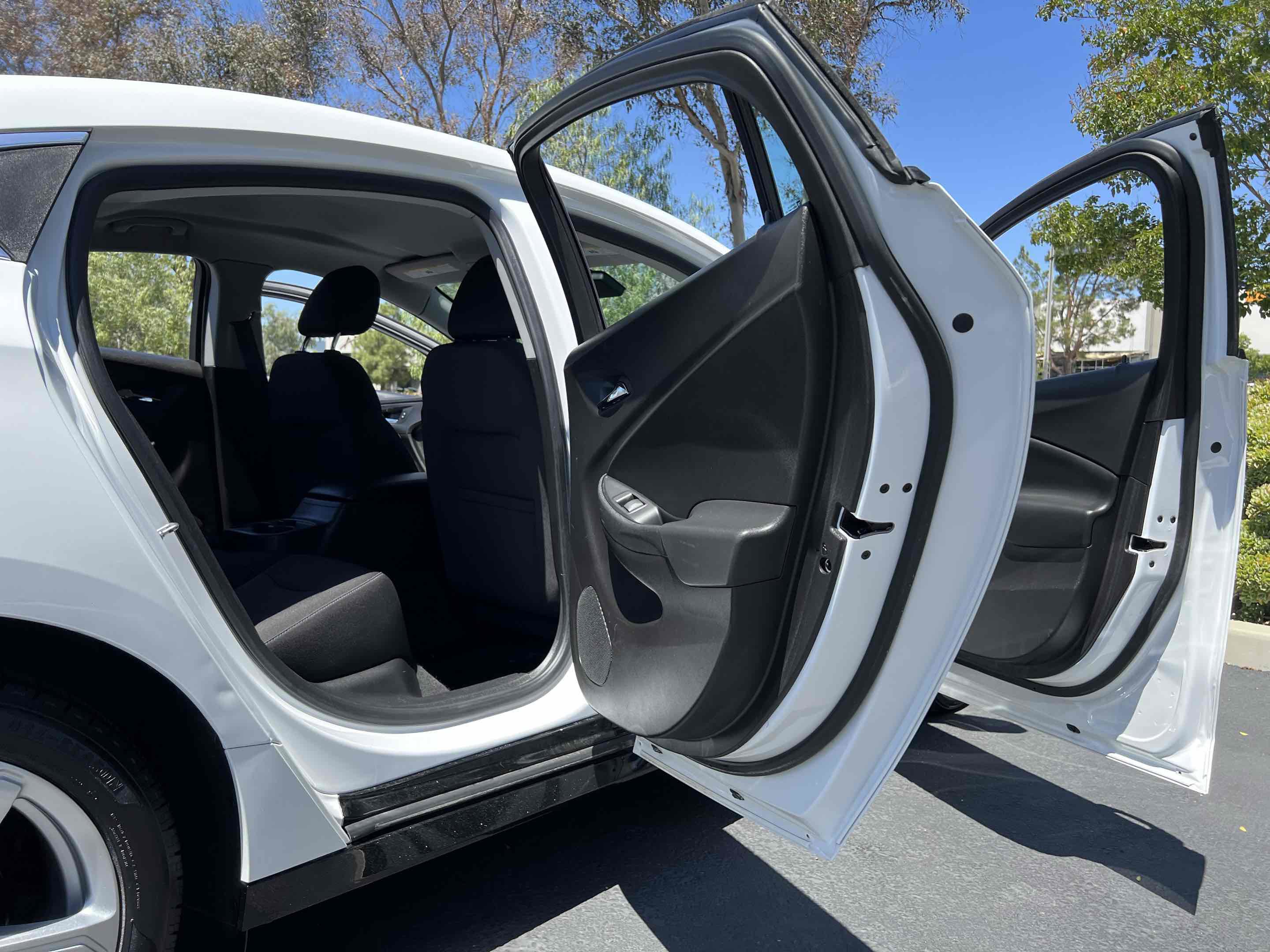 Used 2019 Chevrolet Volt LT FWD image 19