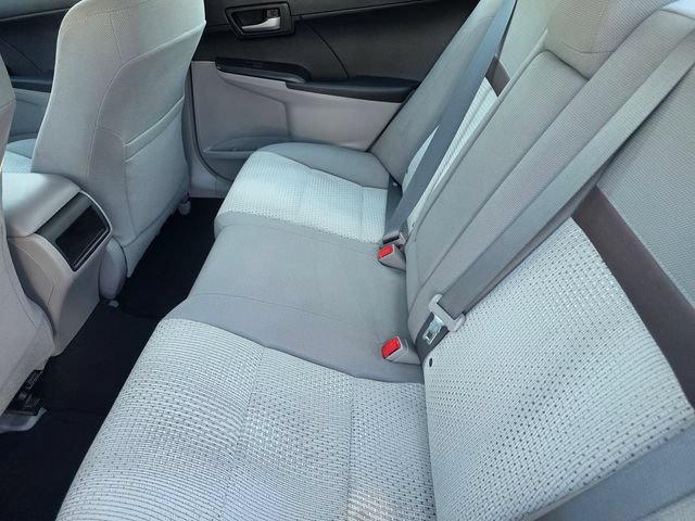 Used 2012 Toyota Camry LE FWD image 11