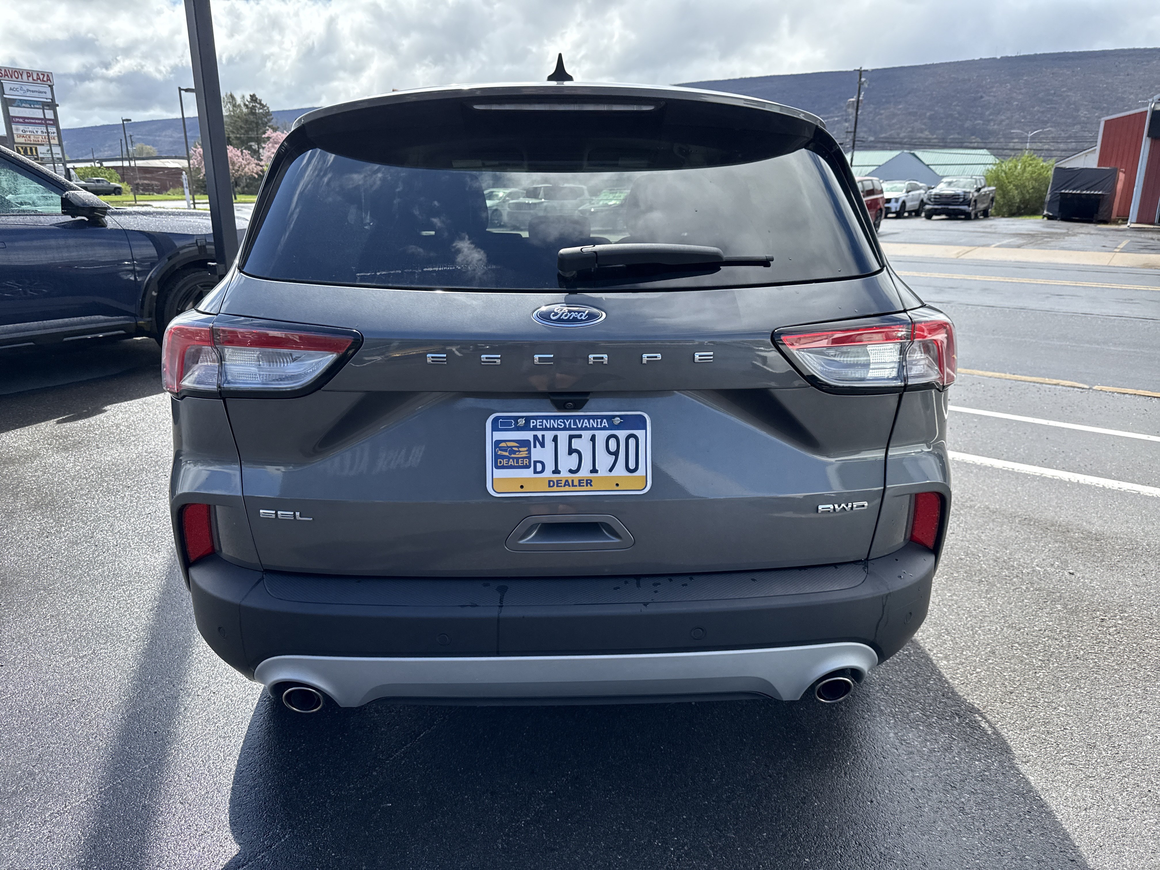 Used 2022 Ford Escape SEL AWD/4WD video 4