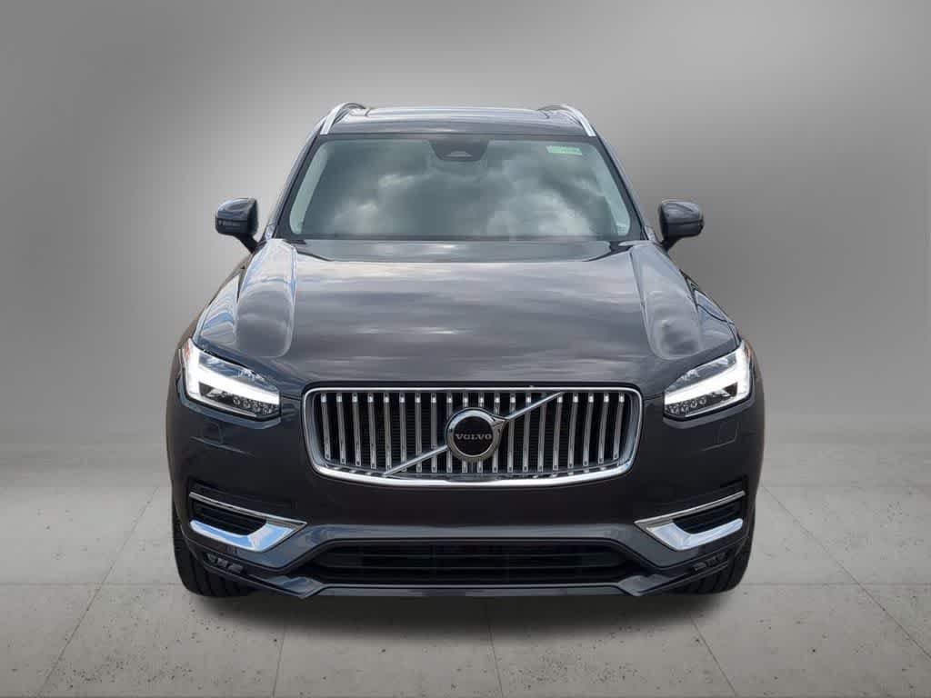 Certified 2024 Volvo XC90 B5 Core w/ Protection Package Premier AWD/4WD image 9