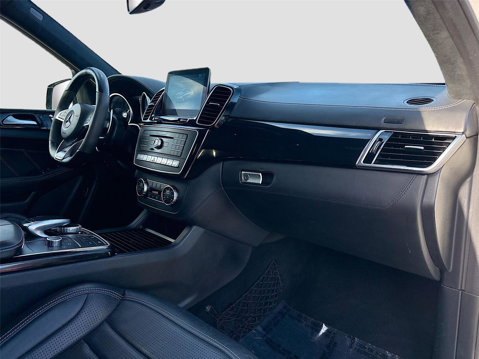 Used 2017 Mercedes-Benz GLE 63 AMG 4MATIC image 31