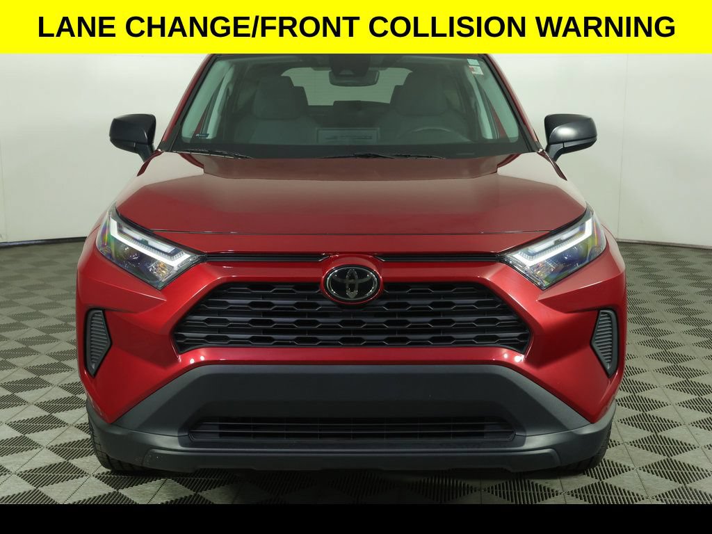 Used 2023 Toyota RAV4 LE AWD/4WD image 9