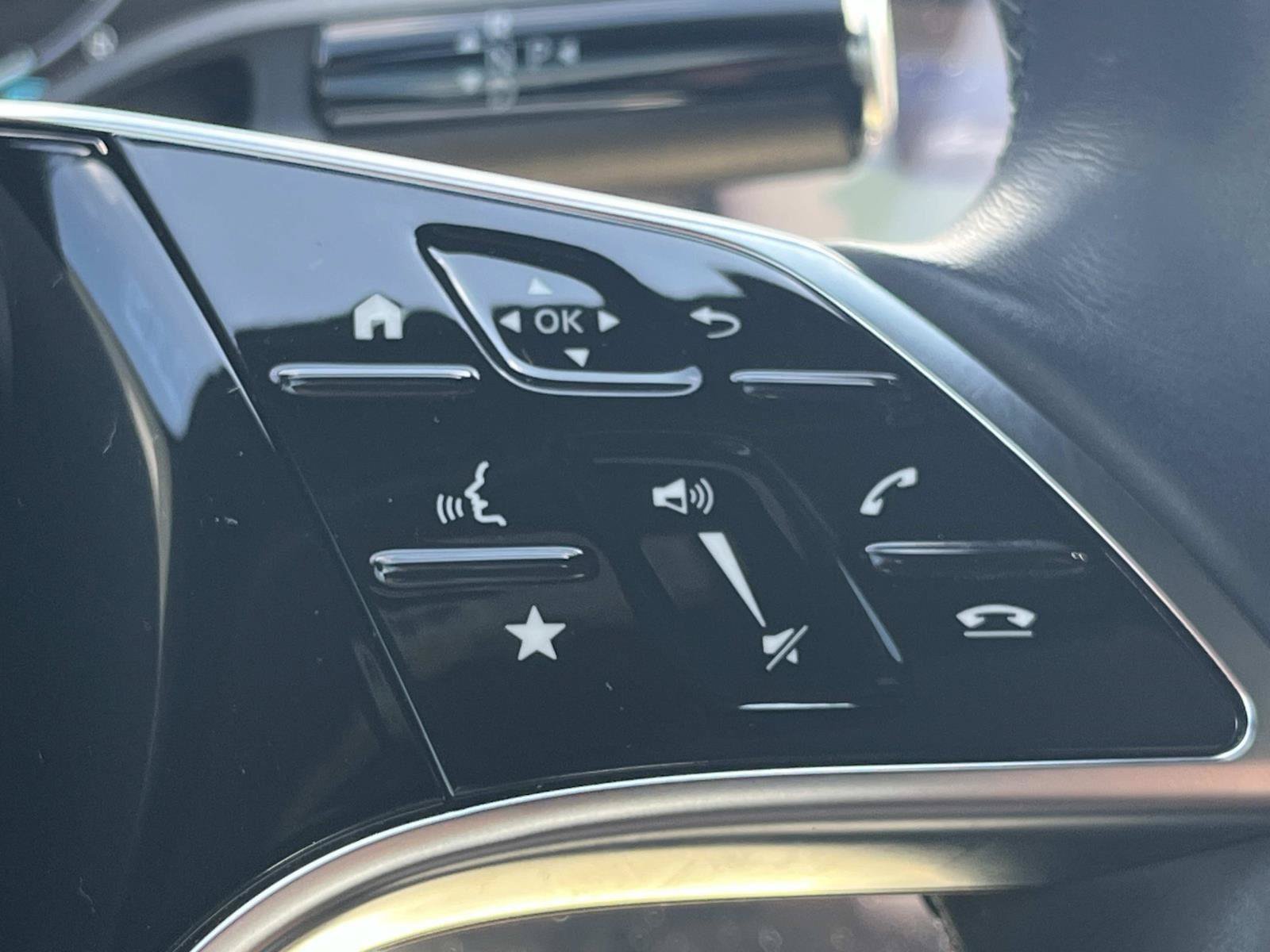 Certified 2025 Mercedes-Benz E 450 4MATIC Sedan image 29