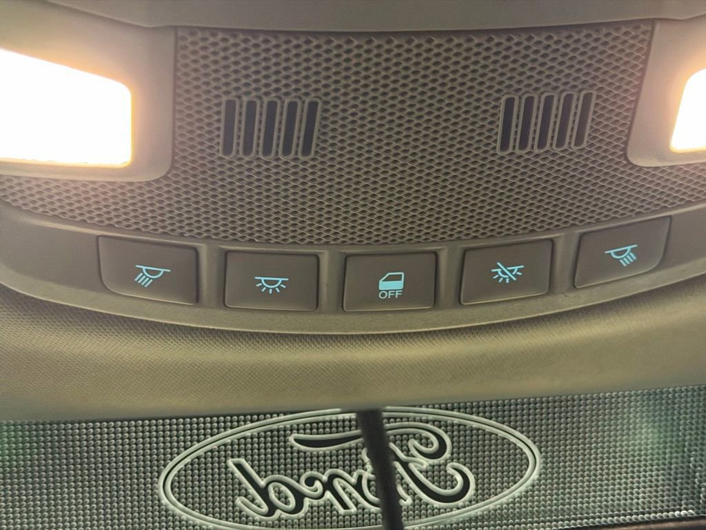 Used 2016 Ford F150 XLT w/ Equipment Group 302A Luxury image 40