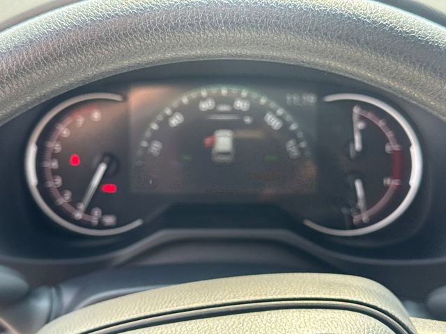 Used 2025 Toyota RAV4 XLE w/ Convenience Package image 21