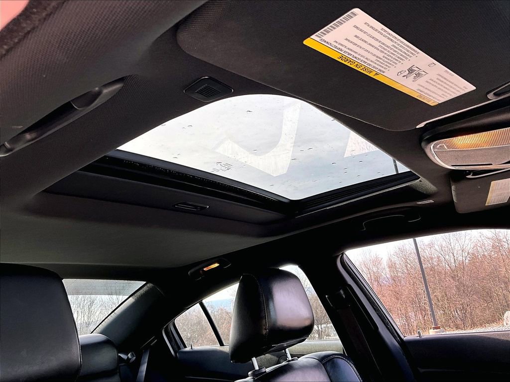 Used 2021 Dodge Charger SXT w/ Leather Interior Group image 19