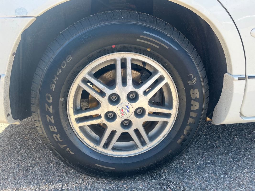 Used 2003 Buick Regal LS w/ LS Luxury Plus Package image 24