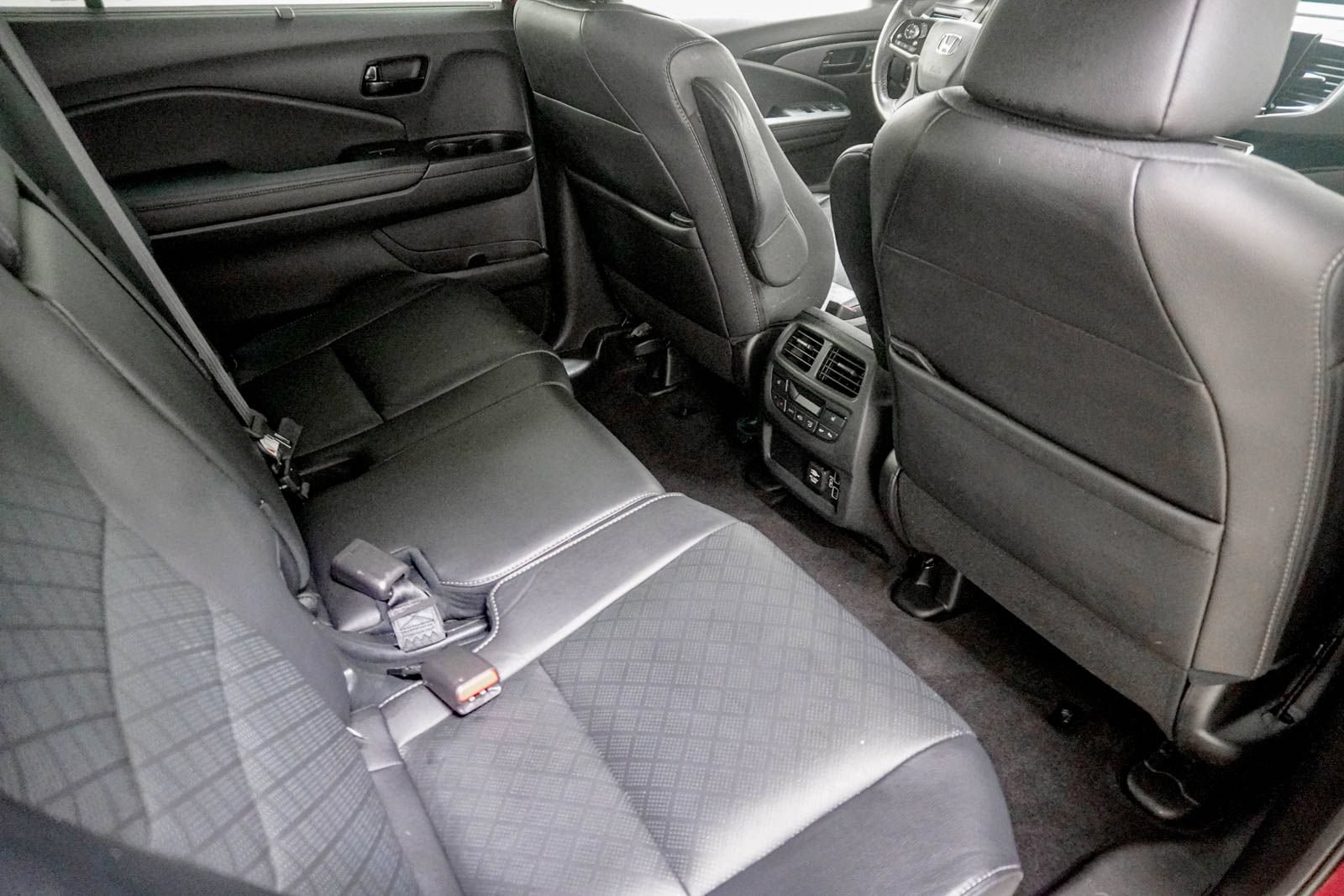 Used 2022 Honda Passport Elite image 34