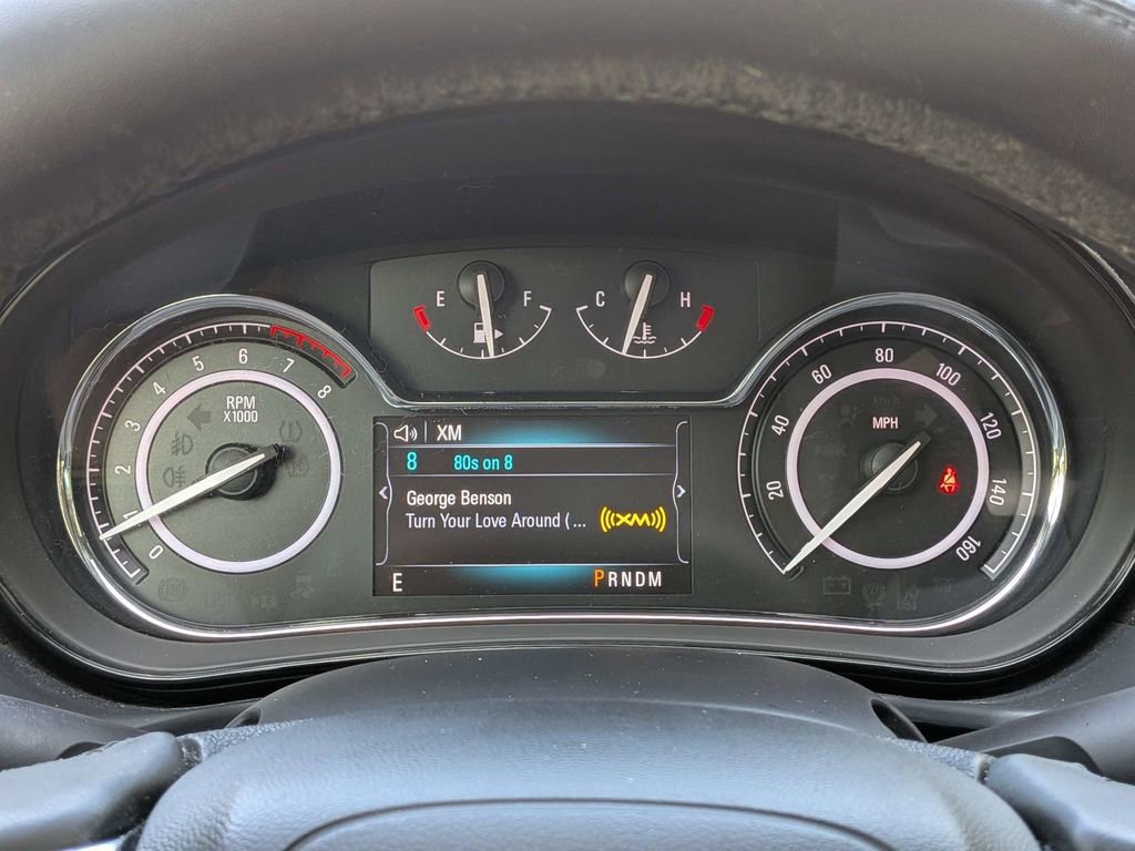 Used 2017 Buick Regal Sport Touring FWD image 28