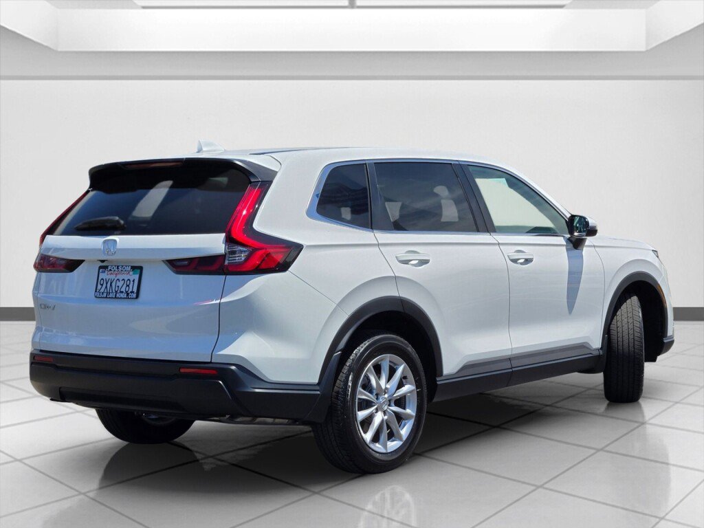 Certified 2026 Honda CR-V EX image 5