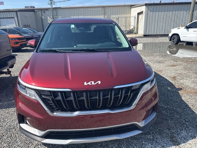 Used 2024 Kia Carnival LX image 2