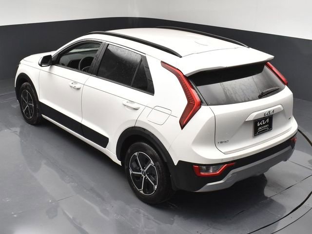 Used 2025 Kia Niro EX FWD image 43