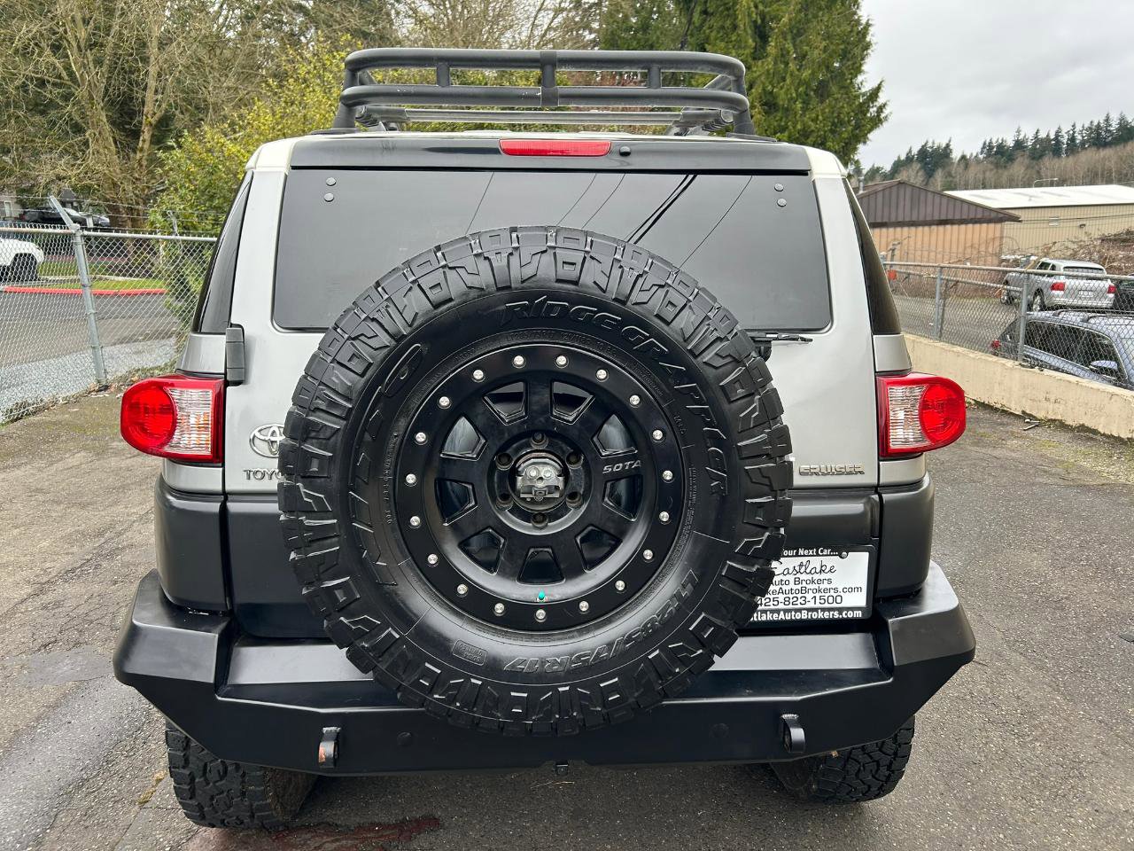 Used 2010 Toyota FJ Cruiser 4WD image 5