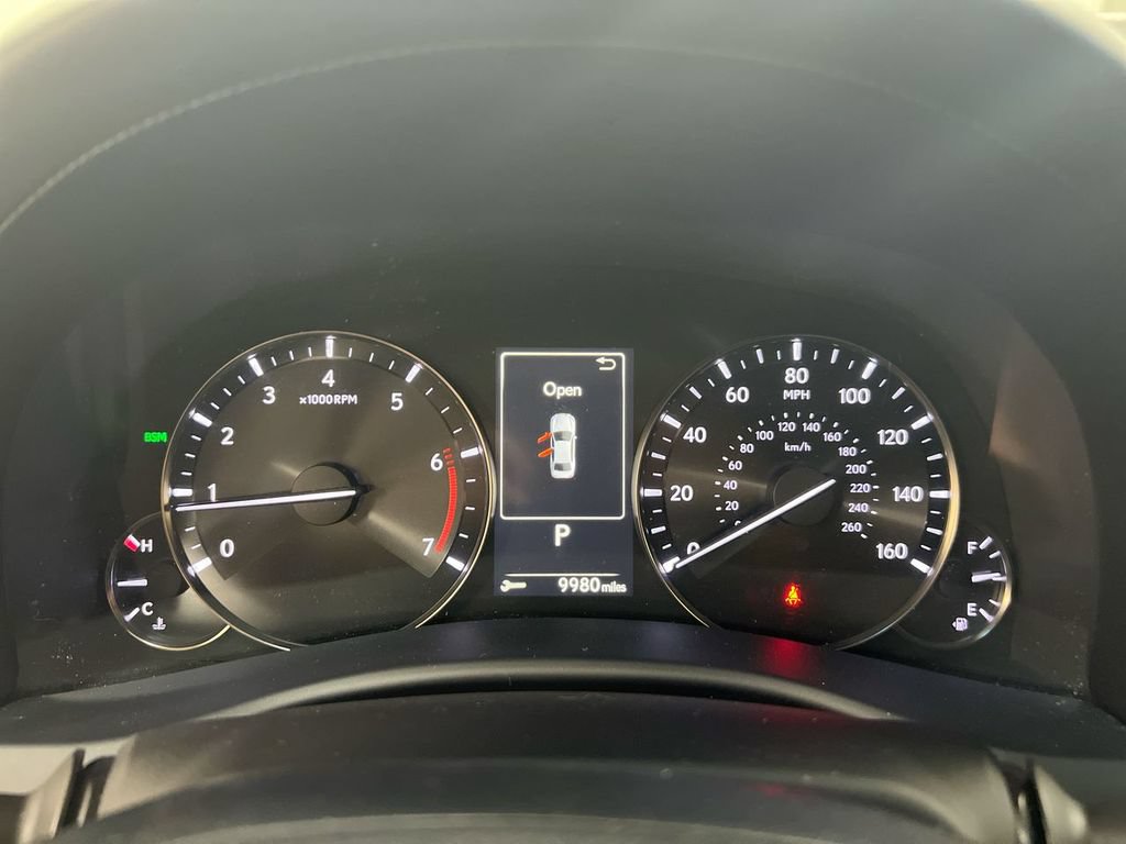 Used 2017 Lexus GS 200t w/ Preferred Accessory Package RWD image 12