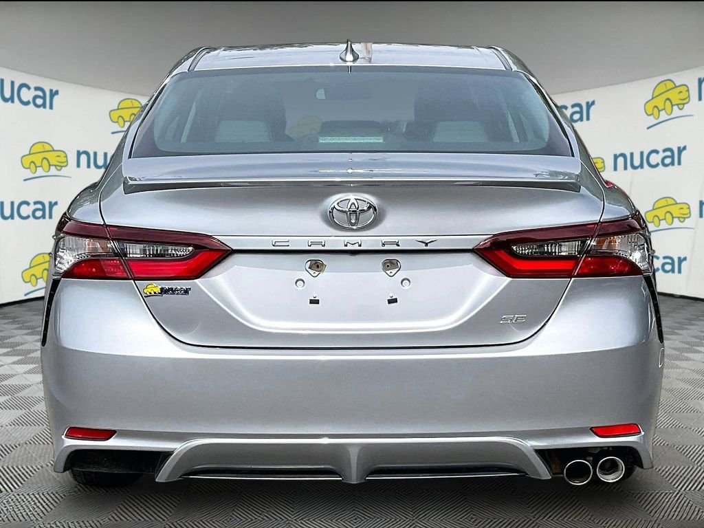 Used 2024 Toyota Camry SE FWD image 5