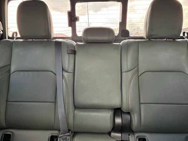 Used 2025 Jeep Gladiator Mojave image 16