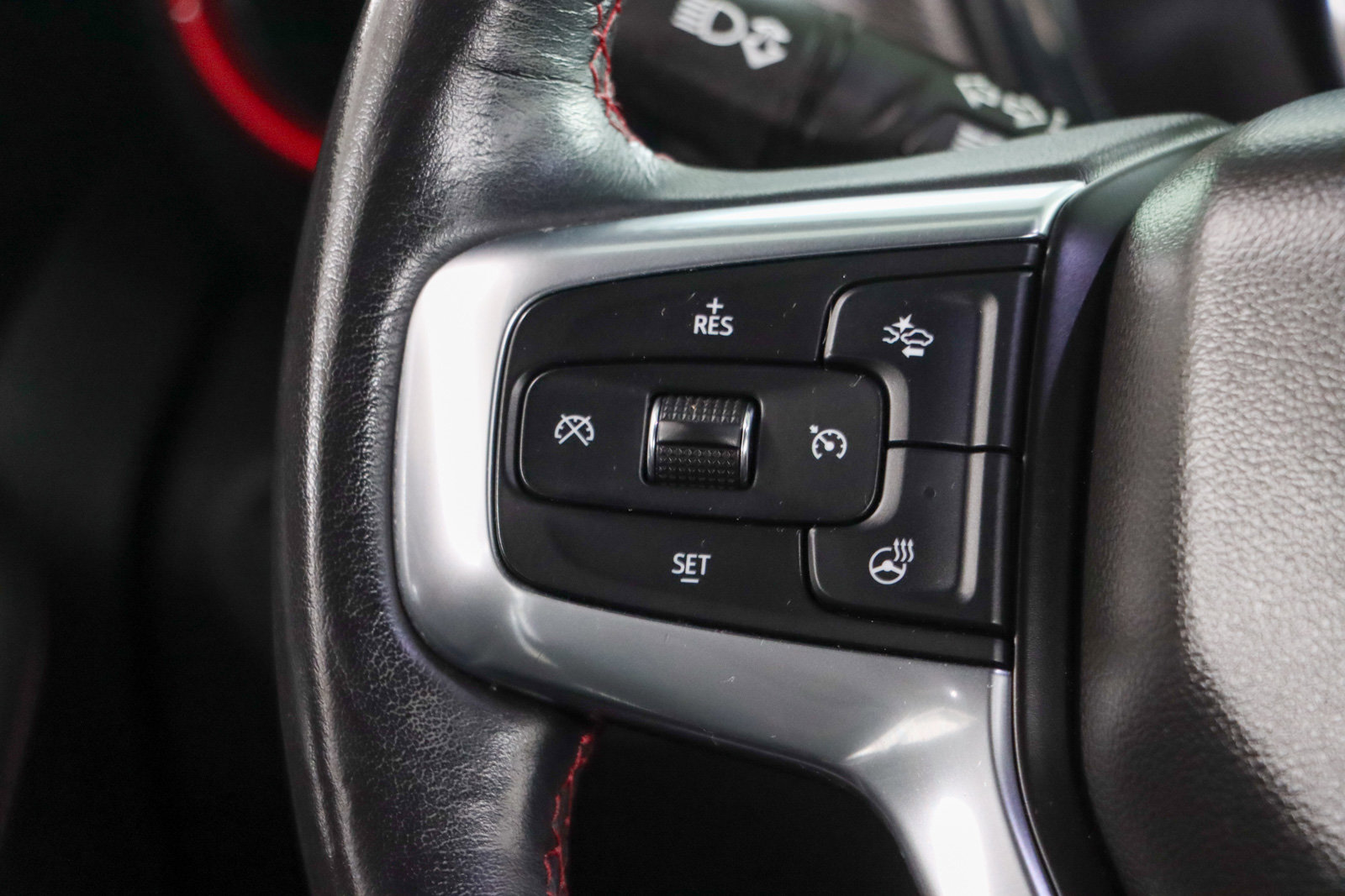 Used 2019 Chevrolet Blazer RS FWD image 13