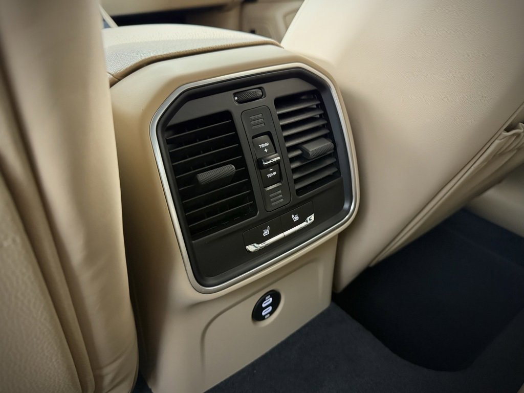 New 2026 Porsche Macan S image 29